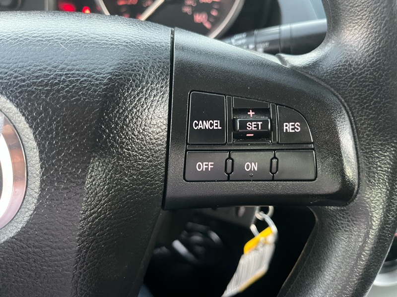 Mazda MAZDA3 i Touring 4-door 2010