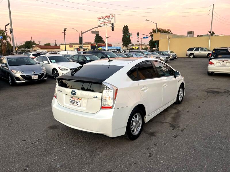 Toyota Prius Prius V 2010