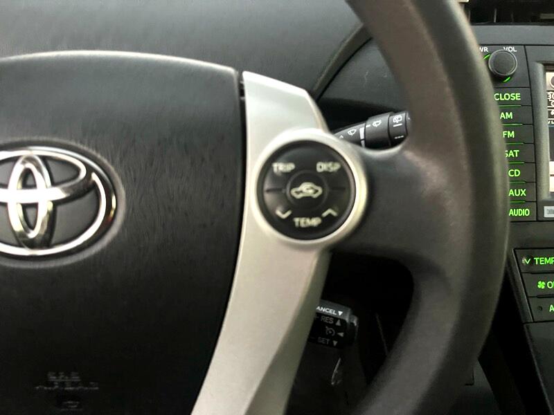 Toyota Prius Prius V 2010