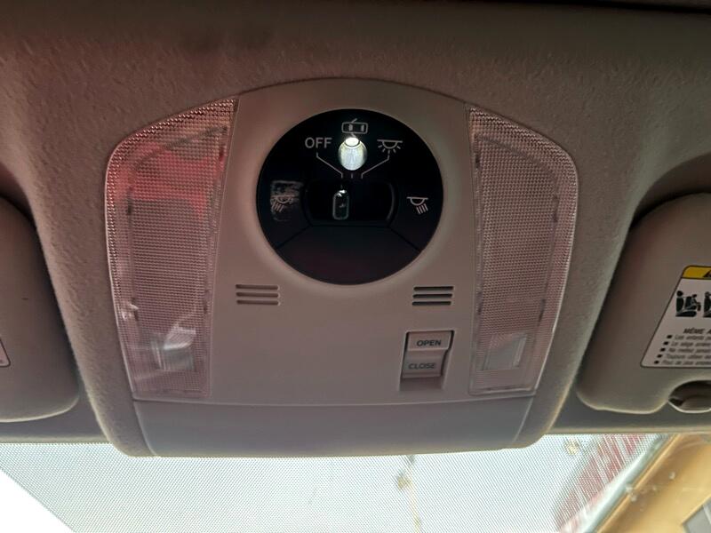 Toyota Prius Prius V 2010