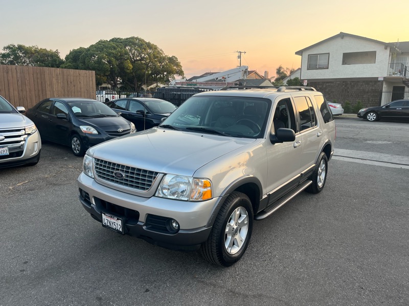 Ford Explorer XLT 4.0L 2WD 2003