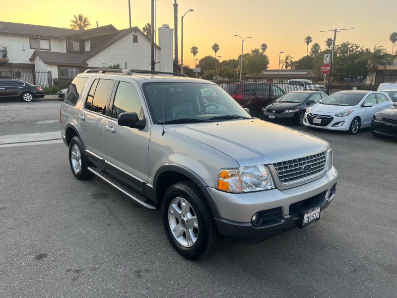 Ford Explorer XLT 4.0L 2WD 2003