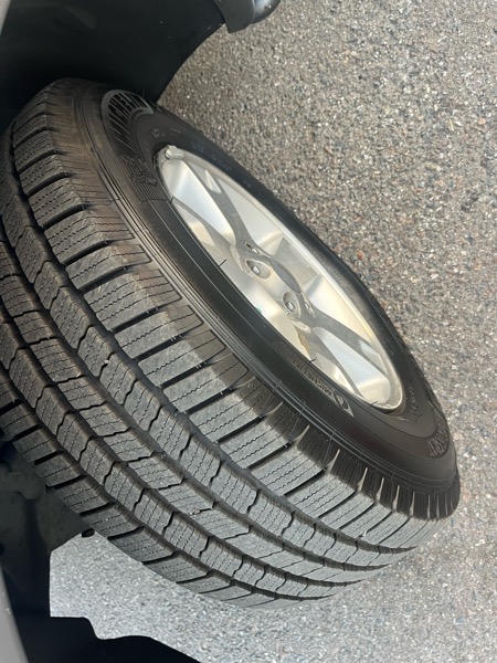 Ford Explorer XLT 4.0L 2WD 2003