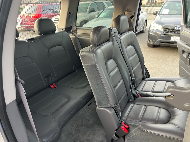 Ford Explorer XLT 4.0L 2WD 2003