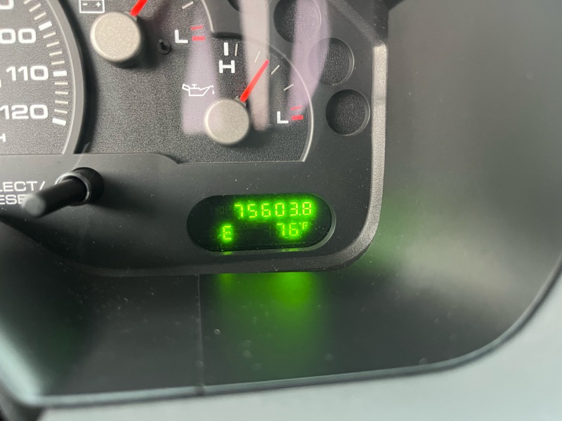 Ford Explorer XLT 4.0L 2WD 2003