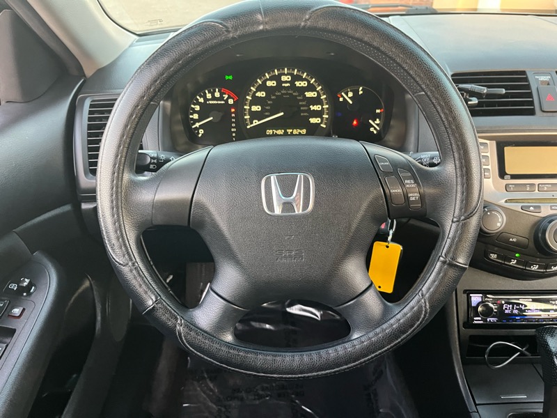 Honda Accord LX sedan AT 2006