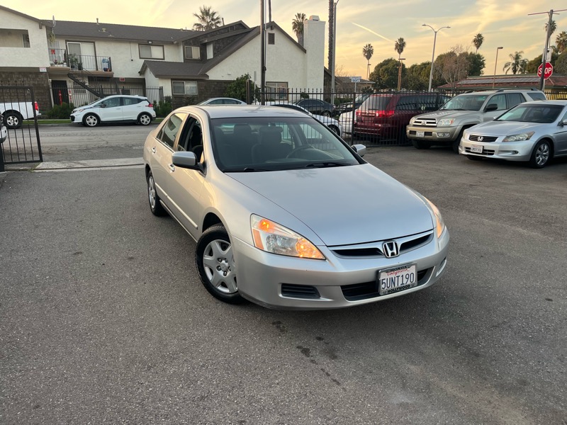 Honda Accord LX sedan AT 2006