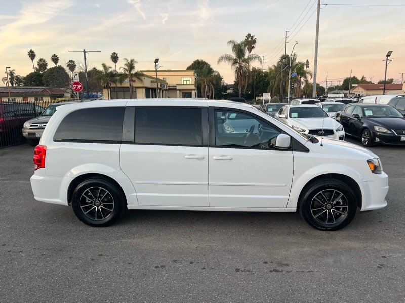 Dodge Grand Caravan R/T 2016