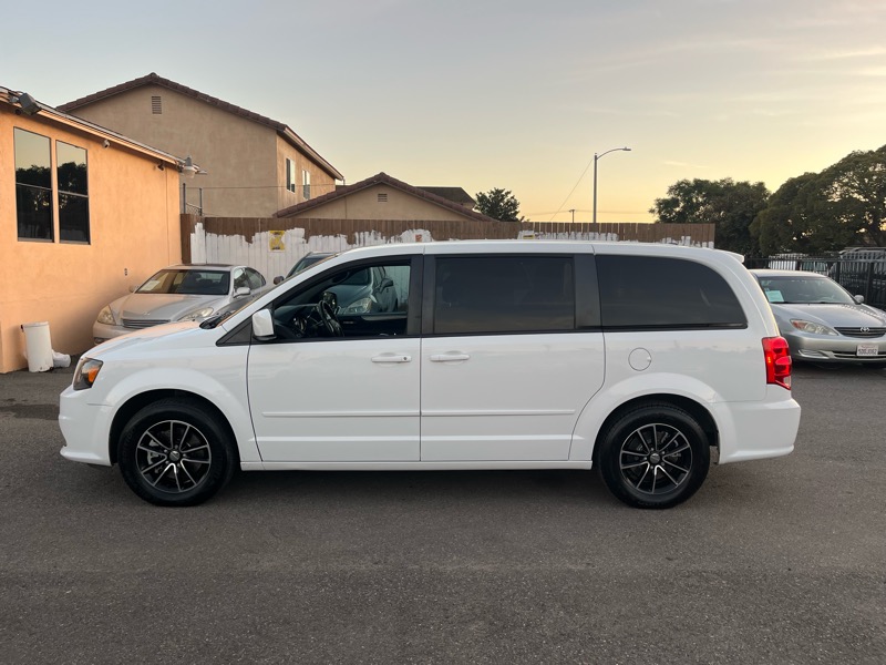 Dodge Grand Caravan R/T 2016