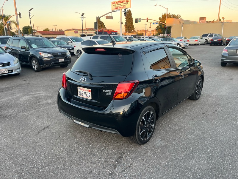 Toyota Yaris LE 5-Door AT 2017