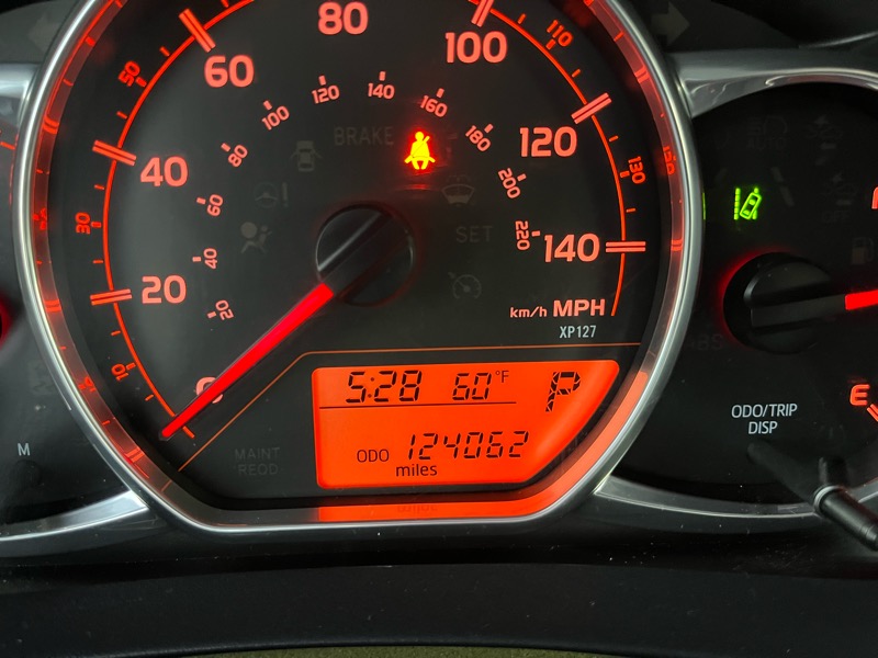 Toyota Yaris LE 5-Door AT 2017