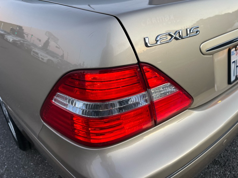Lexus LS 430 Sedan 2006