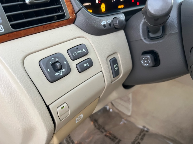 Lexus LS 430 Sedan 2006