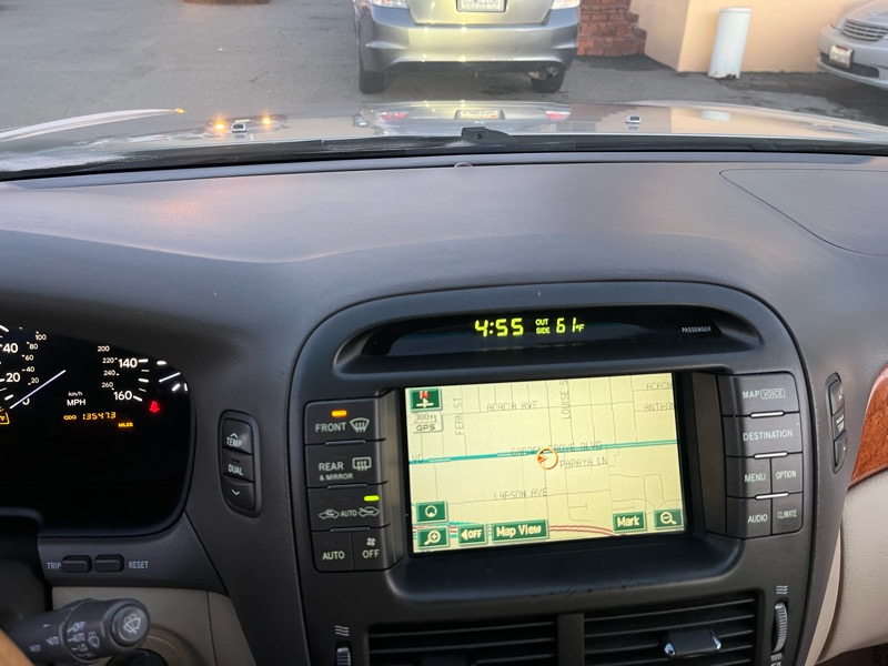 Lexus LS 430 Sedan 2006