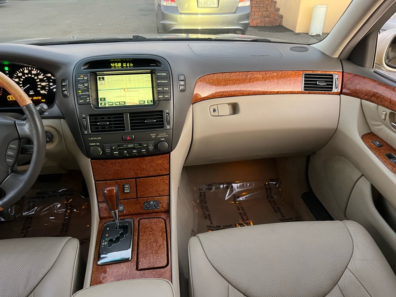 Lexus LS 430 Sedan 2006