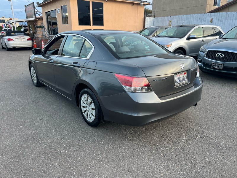 Honda Accord LX sedan AT 2009