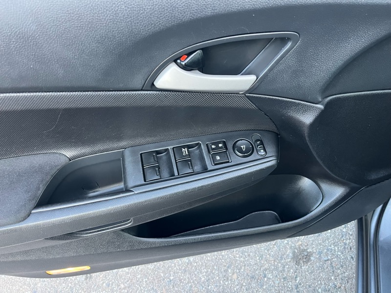 Honda Accord LX sedan AT 2009