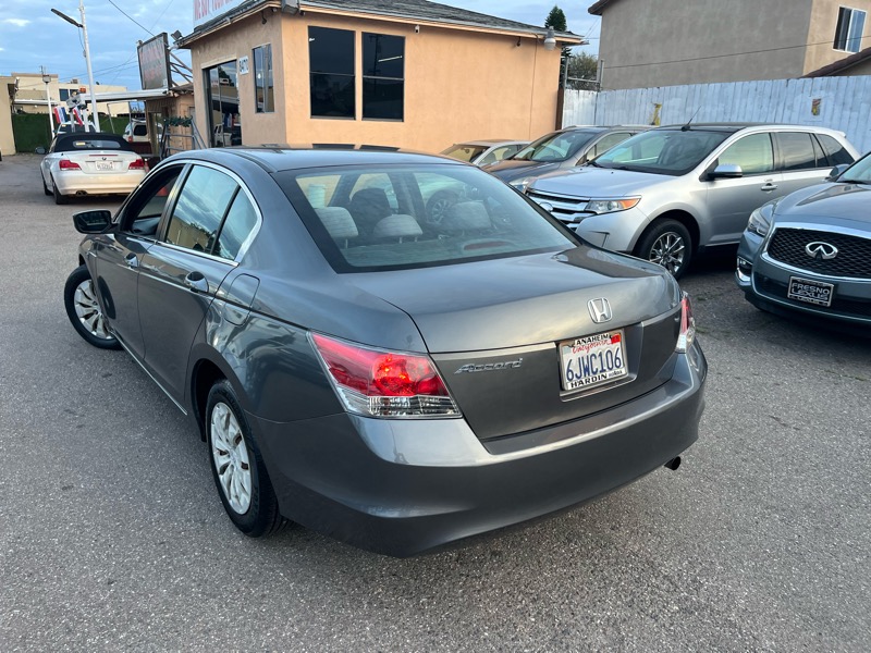 Honda Accord LX sedan AT 2009
