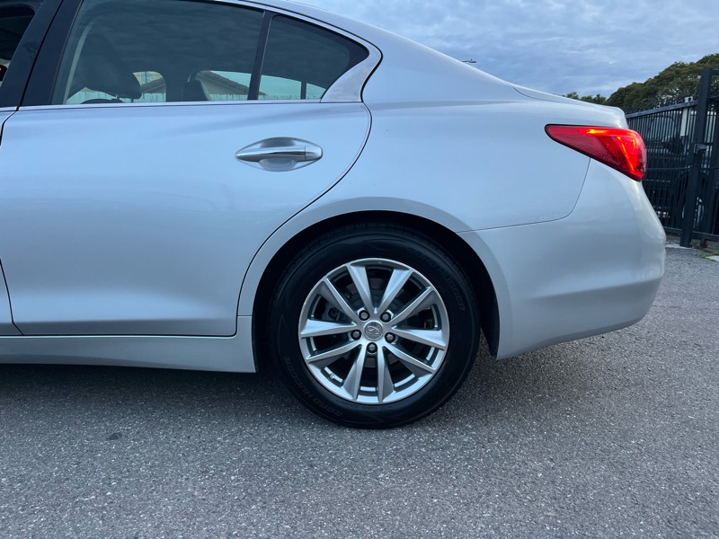 Infiniti Q50 Base 2015