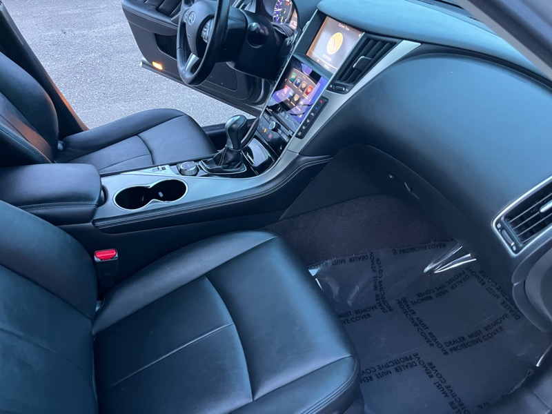 Infiniti Q50 Base 2015