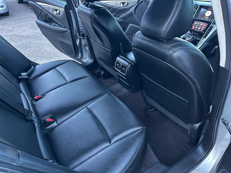 Infiniti Q50 Base 2015