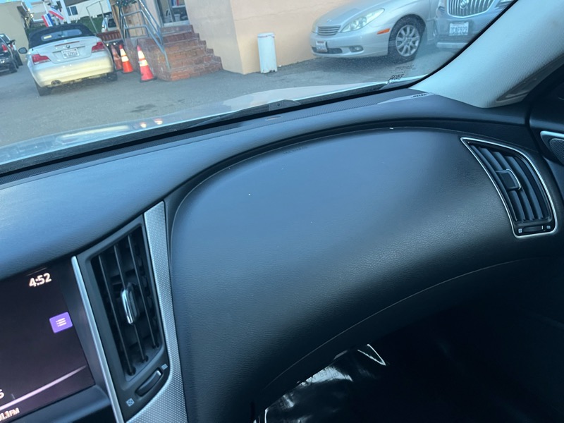 Infiniti Q50 Base 2015