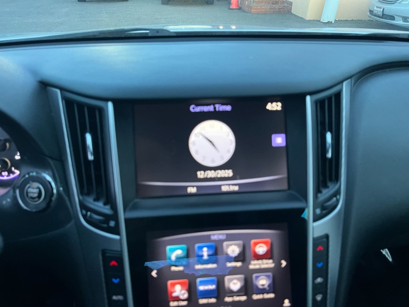 Infiniti Q50 Base 2015