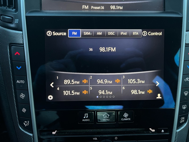 Infiniti Q50 Base 2015