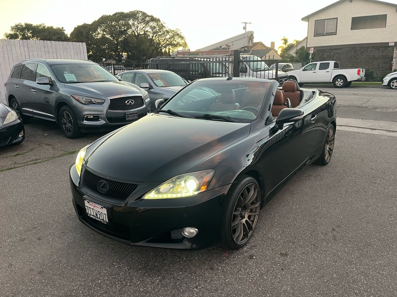 Lexus IS 350C  2012