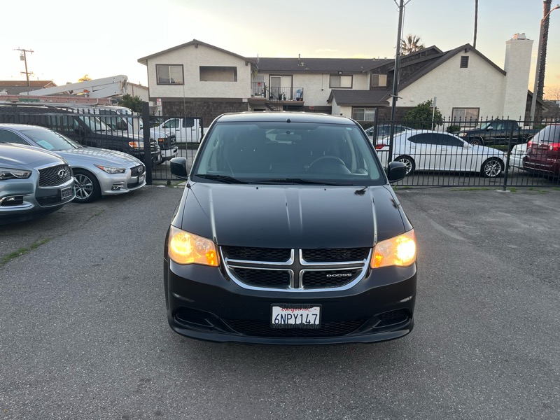 Dodge Grand Caravan Mainstreet 2011