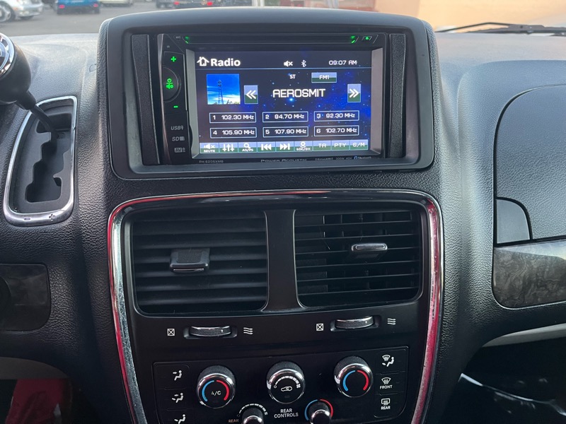 Dodge Grand Caravan Mainstreet 2011