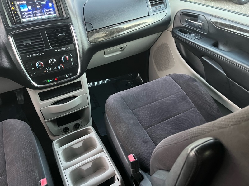 Dodge Grand Caravan Mainstreet 2011