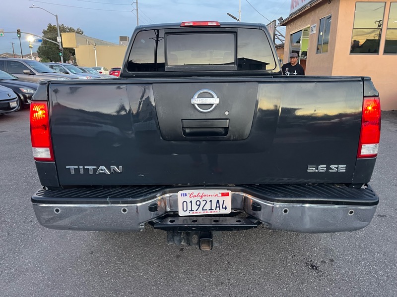 Nissan Titan LE Crew Cab 2WD SWB 2010