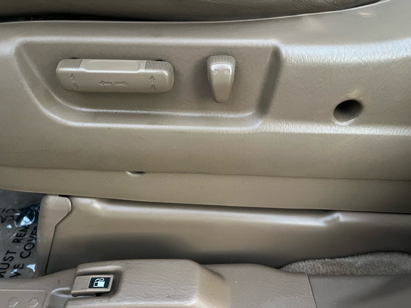 Honda Pilot EX w/ Leather 2004