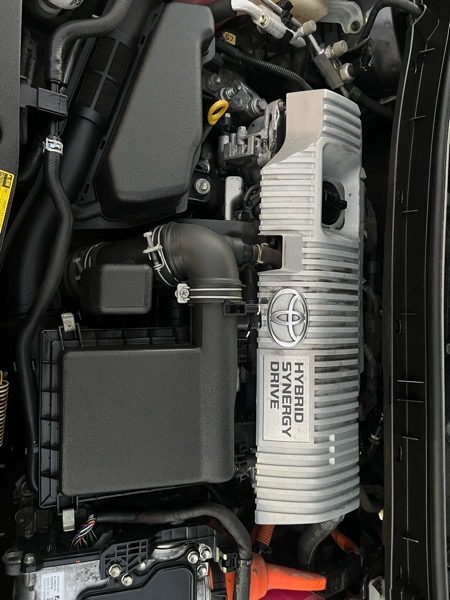 Toyota Prius Prius V 2012