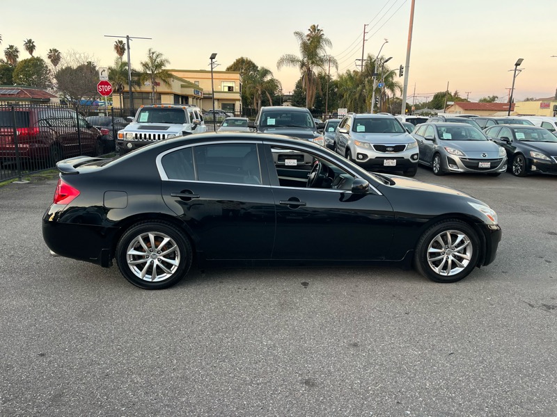 Infiniti G35 Base 2008