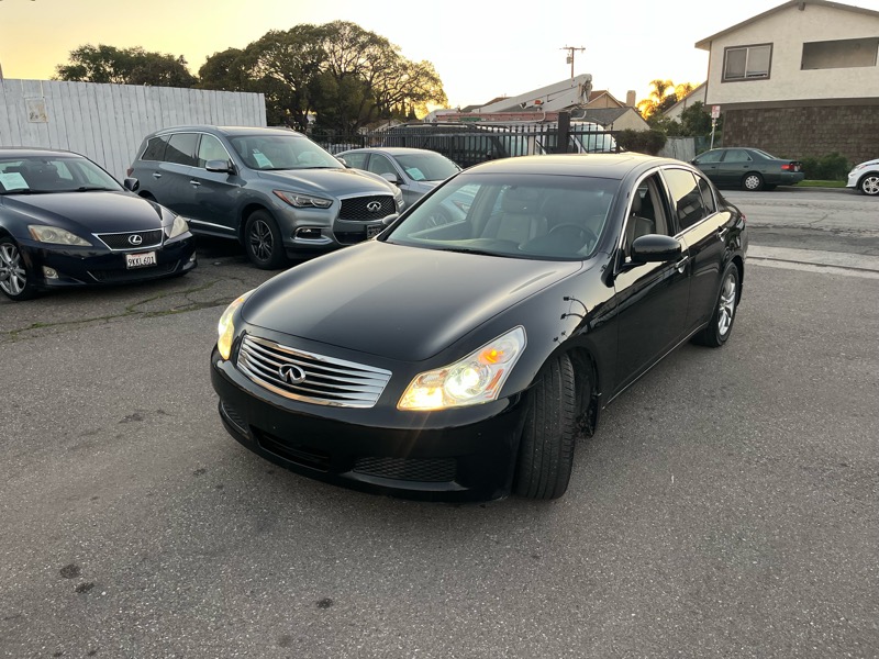 Infiniti G35 Base 2008