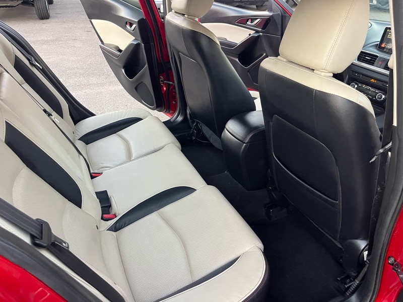 Mazda MAZDA3 s Grand Touring AT 5-Door 2014