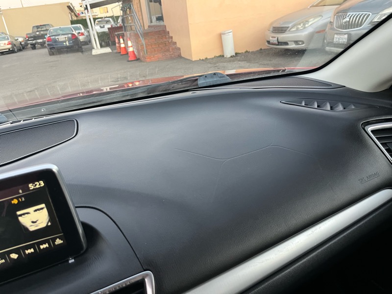 Mazda MAZDA3 s Grand Touring AT 5-Door 2014