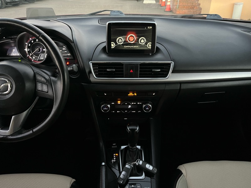 Mazda MAZDA3 s Grand Touring AT 5-Door 2014