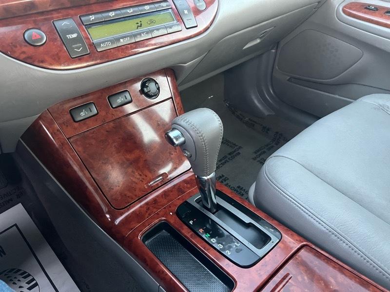 Toyota Camry Standard 2006