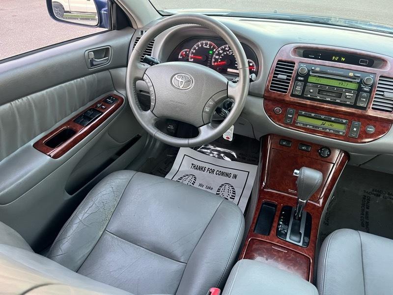 Toyota Camry Standard 2006