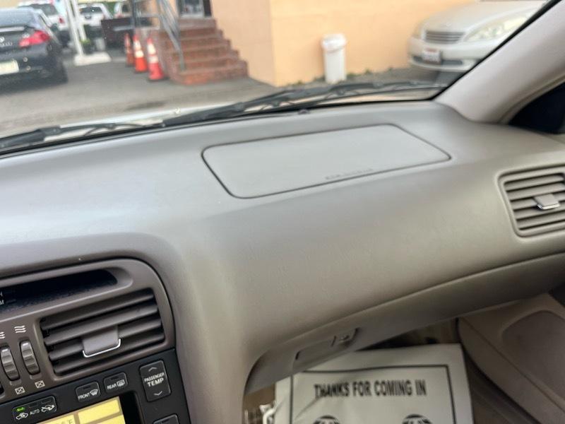 Lexus GS 300/400 GS 300 1998