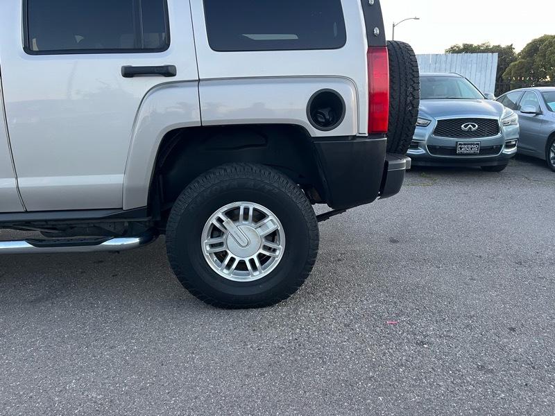 HUMMER H3  2006