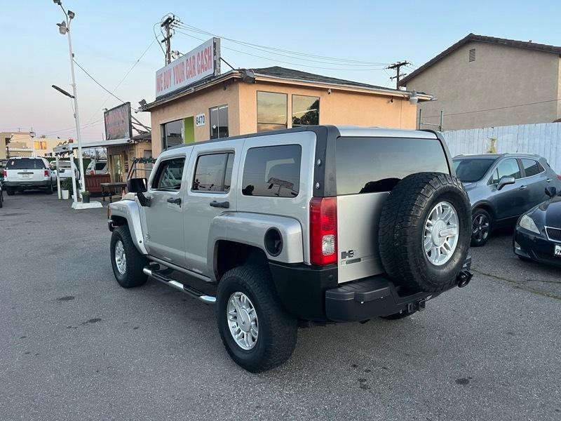 HUMMER H3  2006