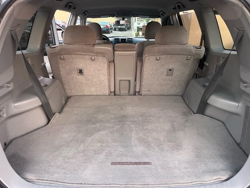 Toyota Highlander Base 2WD 2009