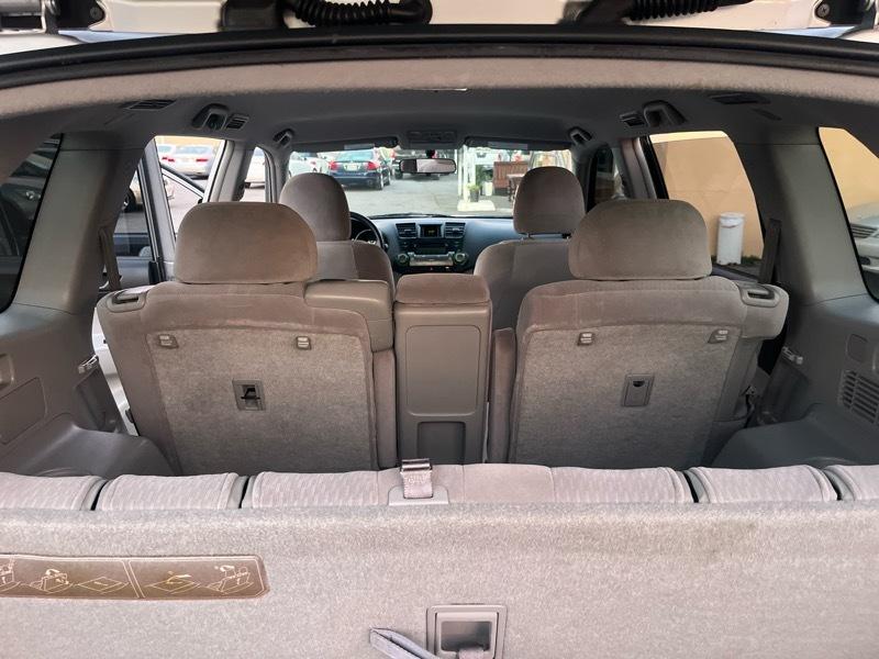 Toyota Highlander Base 2WD 2009