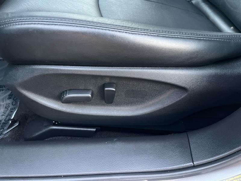 Infiniti Q50 Base 2015