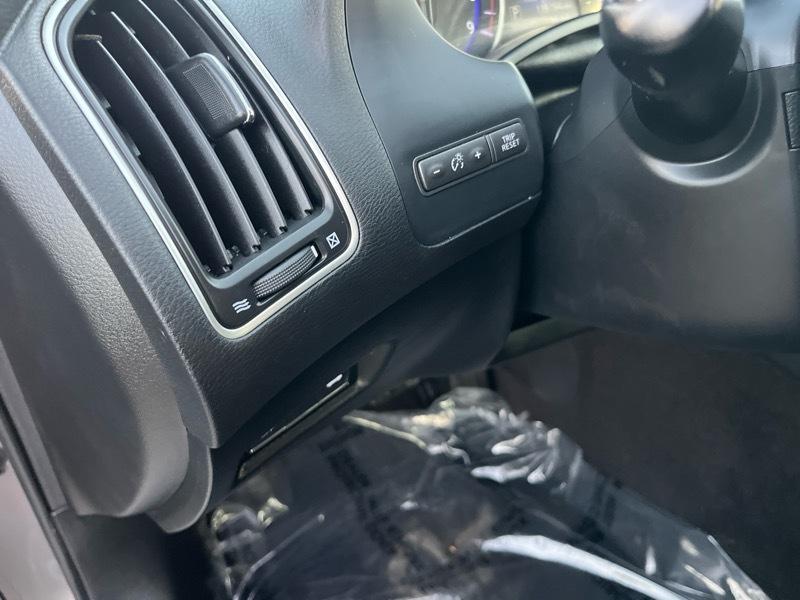 Infiniti Q50 Base 2015