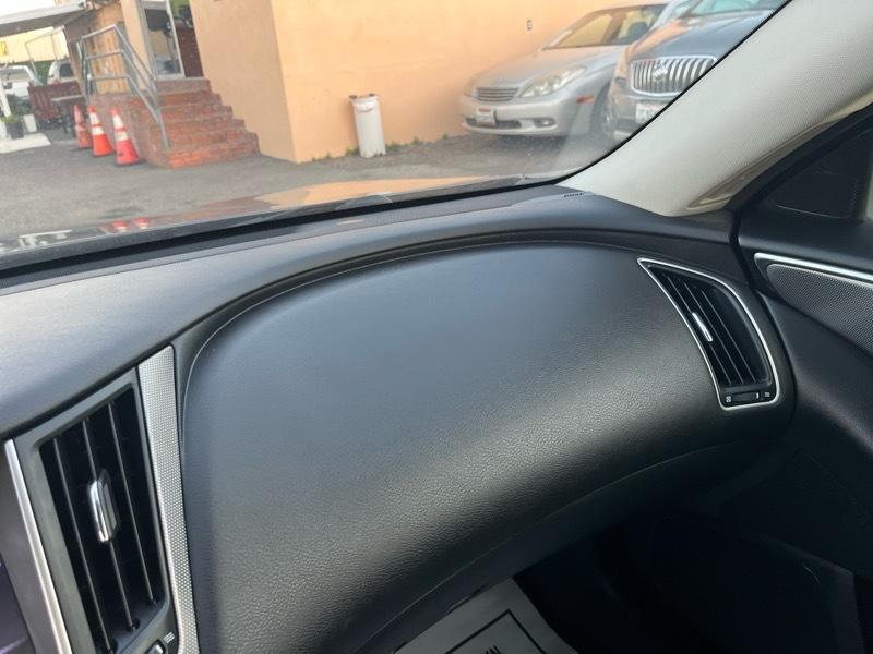 Infiniti Q50 Base 2015